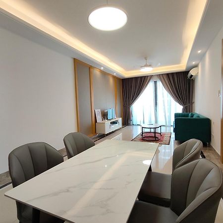 R&F Princess Cove Premium Home Stay 3Bed 2Bath Johor Bahru Exteriör bild